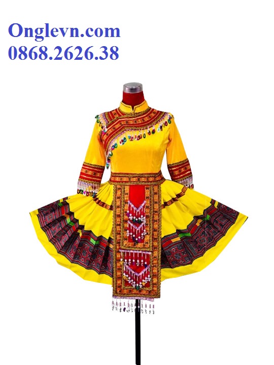 Dân tộc Mông nữ vàng 44